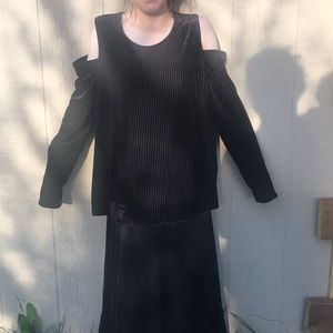 “ Calvin Klein” Black shirt. L